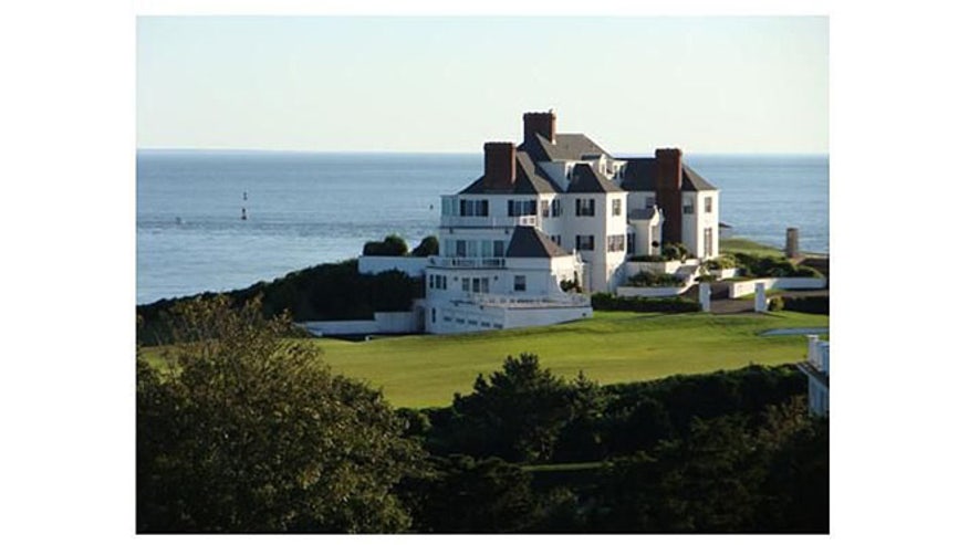 Zillow_Taylor Swift's home660.jpg